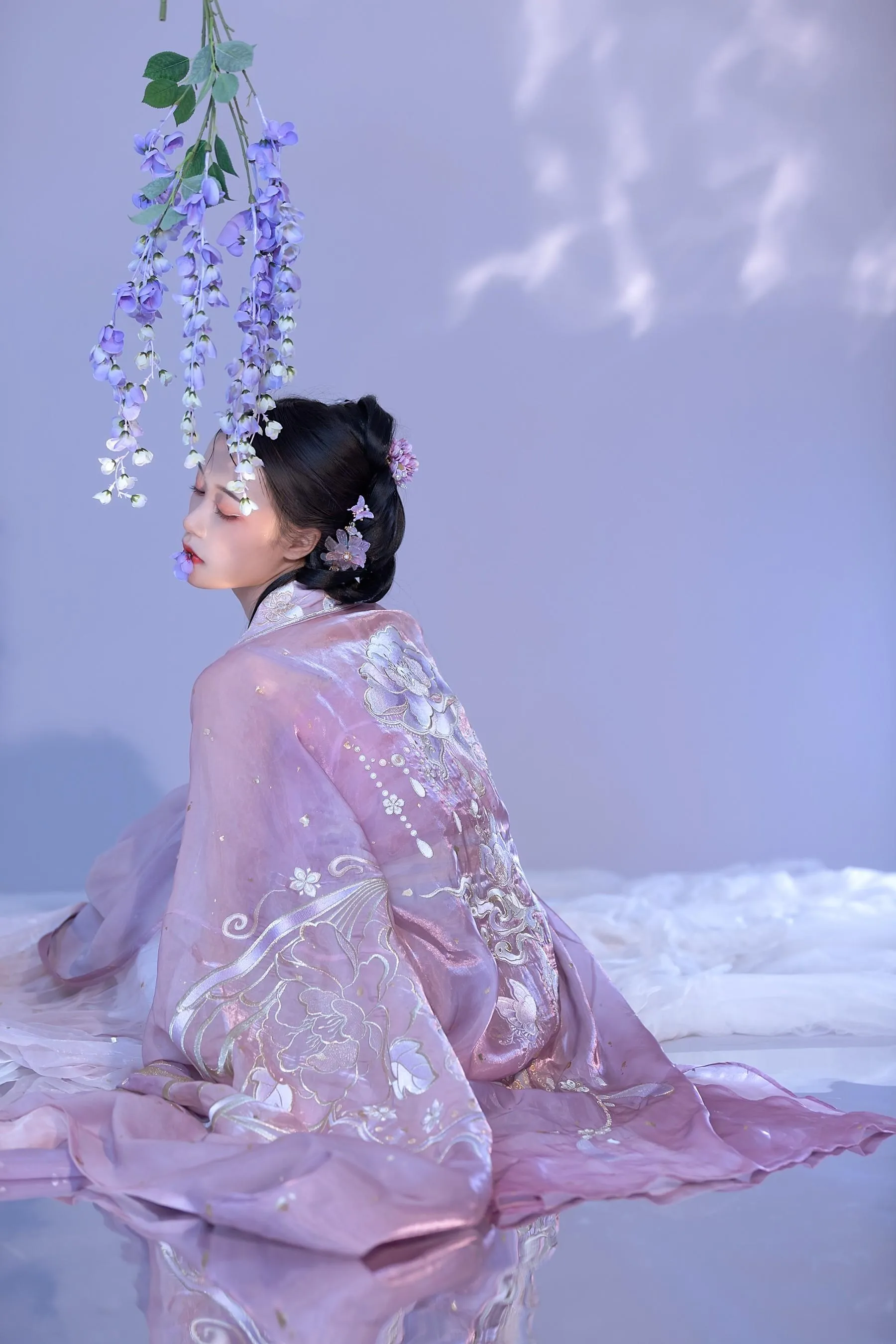 [YITUYU艺图语]2022.08.12 镜花水月 梨一依 [24P]插图5